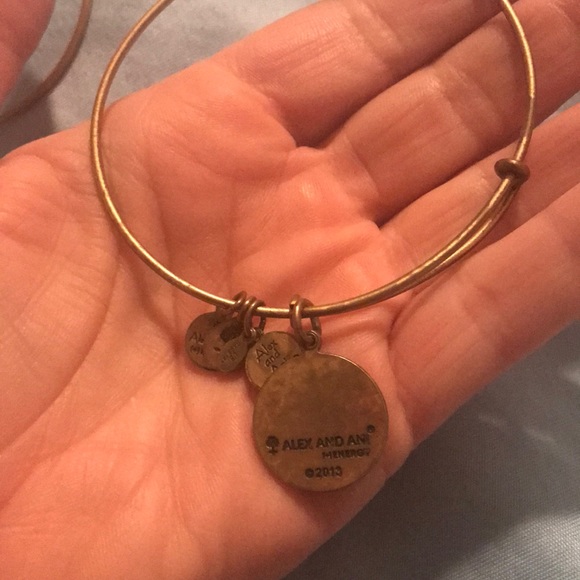 Alex and ani Live in the moment - Picture 2 of 2